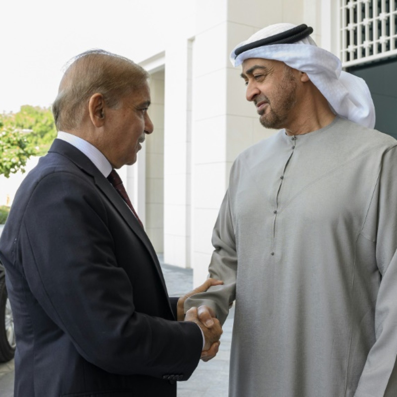 uae-president-mohamed-bin-zayed-visits-pakistan